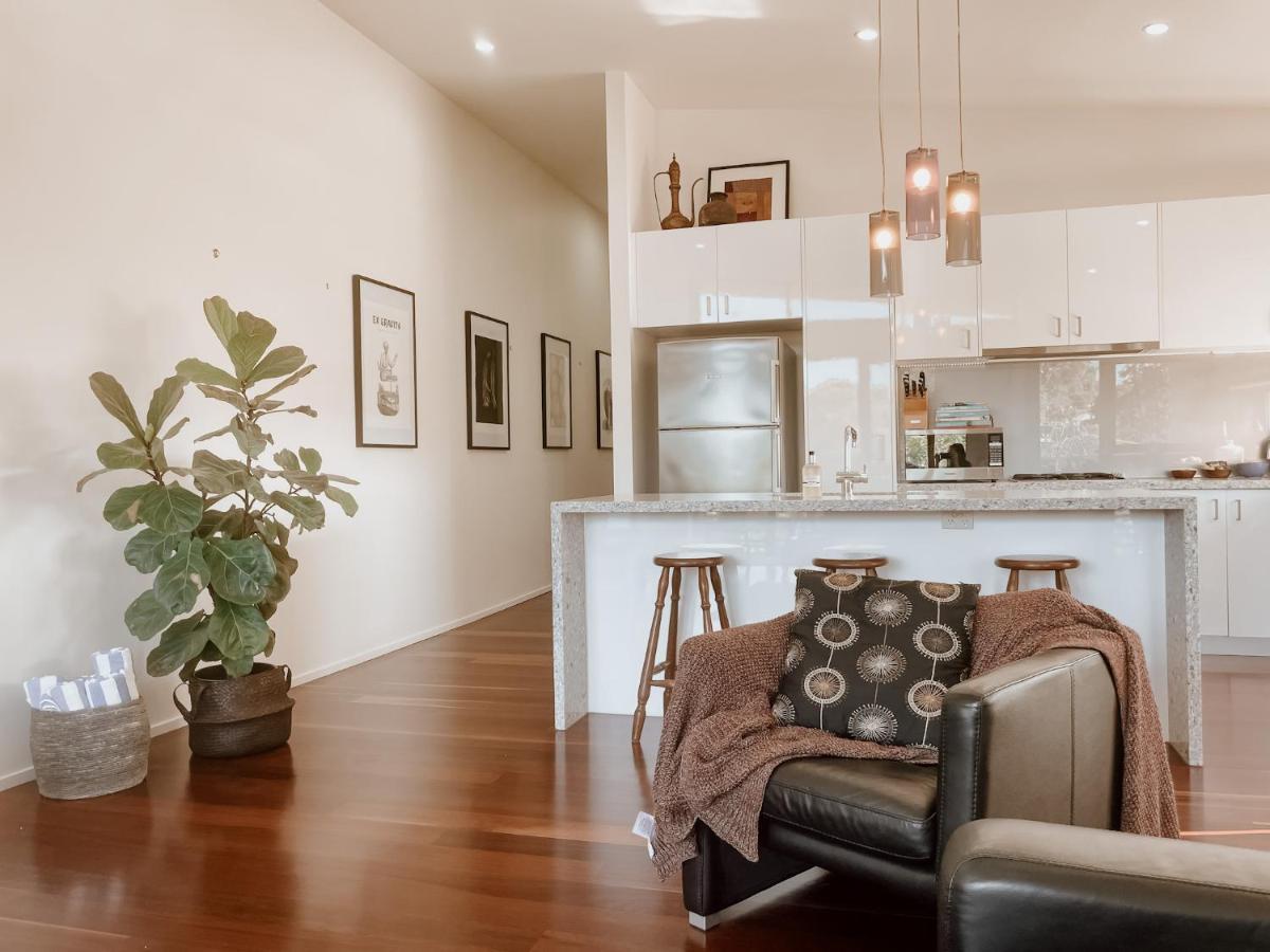 خليج بيرون Byron Butter Factory Apartments المظهر الخارجي الصورة