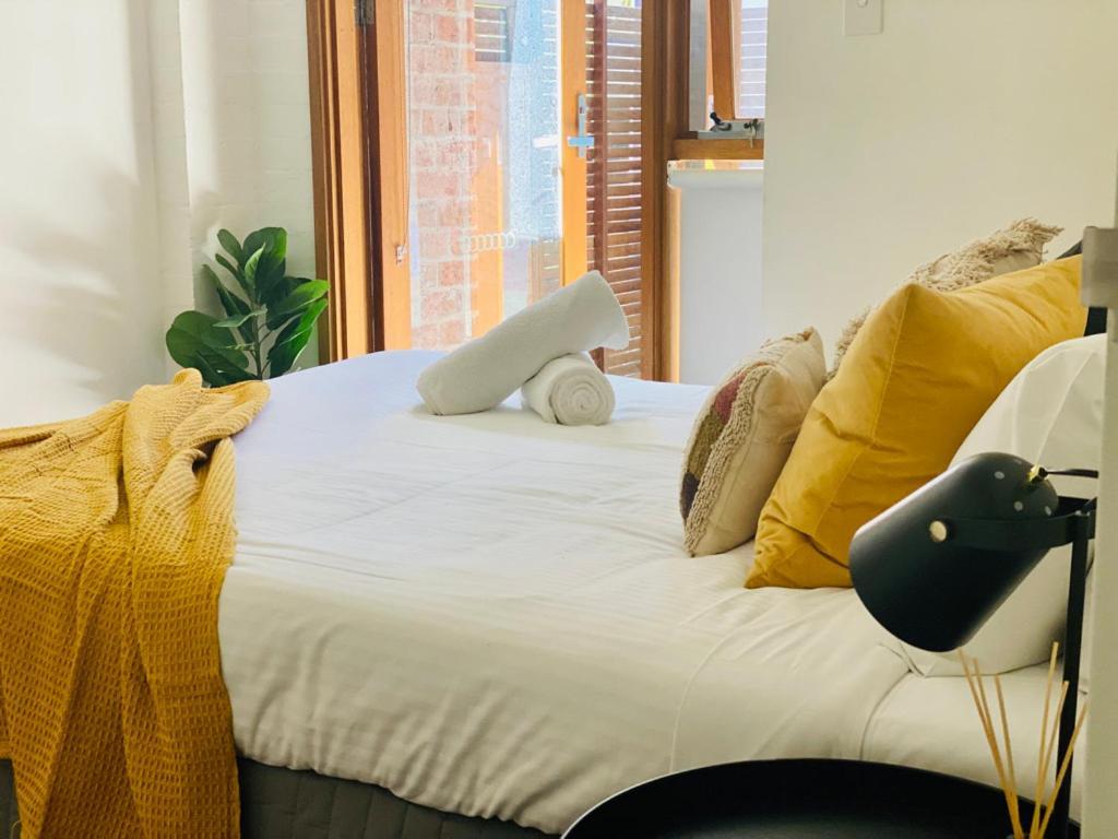خليج بيرون Byron Butter Factory Apartments المظهر الخارجي الصورة